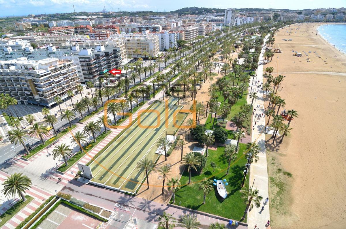דירות סאלו New Maria Anagabu Planet Costa Dorada מראה חיצוני תמונה