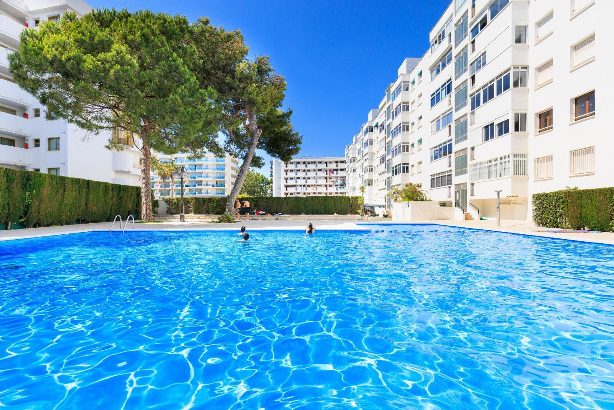 דירות סאלו New Maria Anagabu Planet Costa Dorada מראה חיצוני תמונה